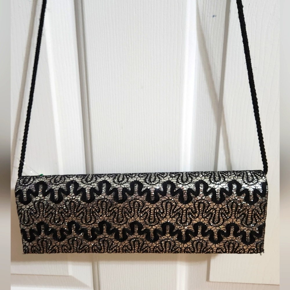 Bijou Terner Clutch Black and Silver, Glittery Shoulder/clutch